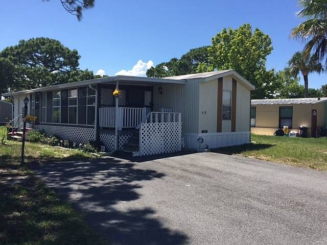 1st image of 419 Palm Castle Dr
