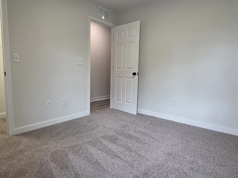 1201 Neva St — Photo 25