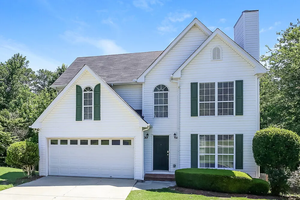 3 bed, 2.5 bath, 1786 sqft, $2,190 — Photo 1