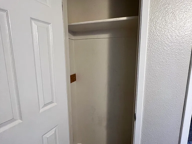 1685 Ellen Ave #E — Photo 2