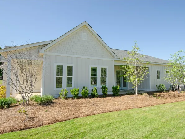 3058 Yards Ln, Opelika, AL 36801
