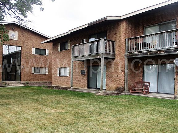 2nd image of 7425 Brookdale Dr #2116