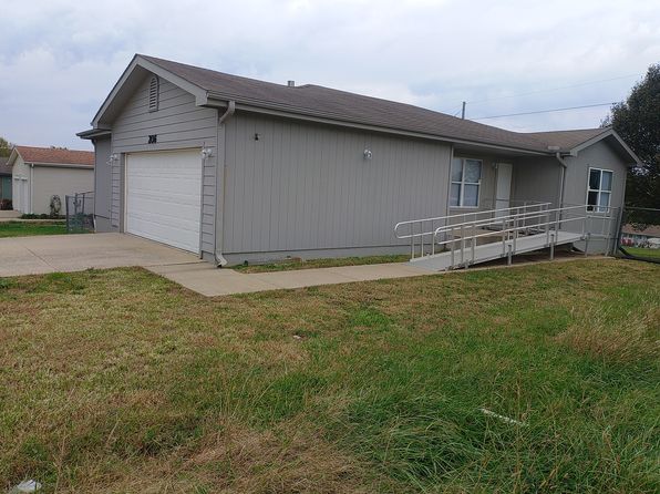 206 SE 40th Ter