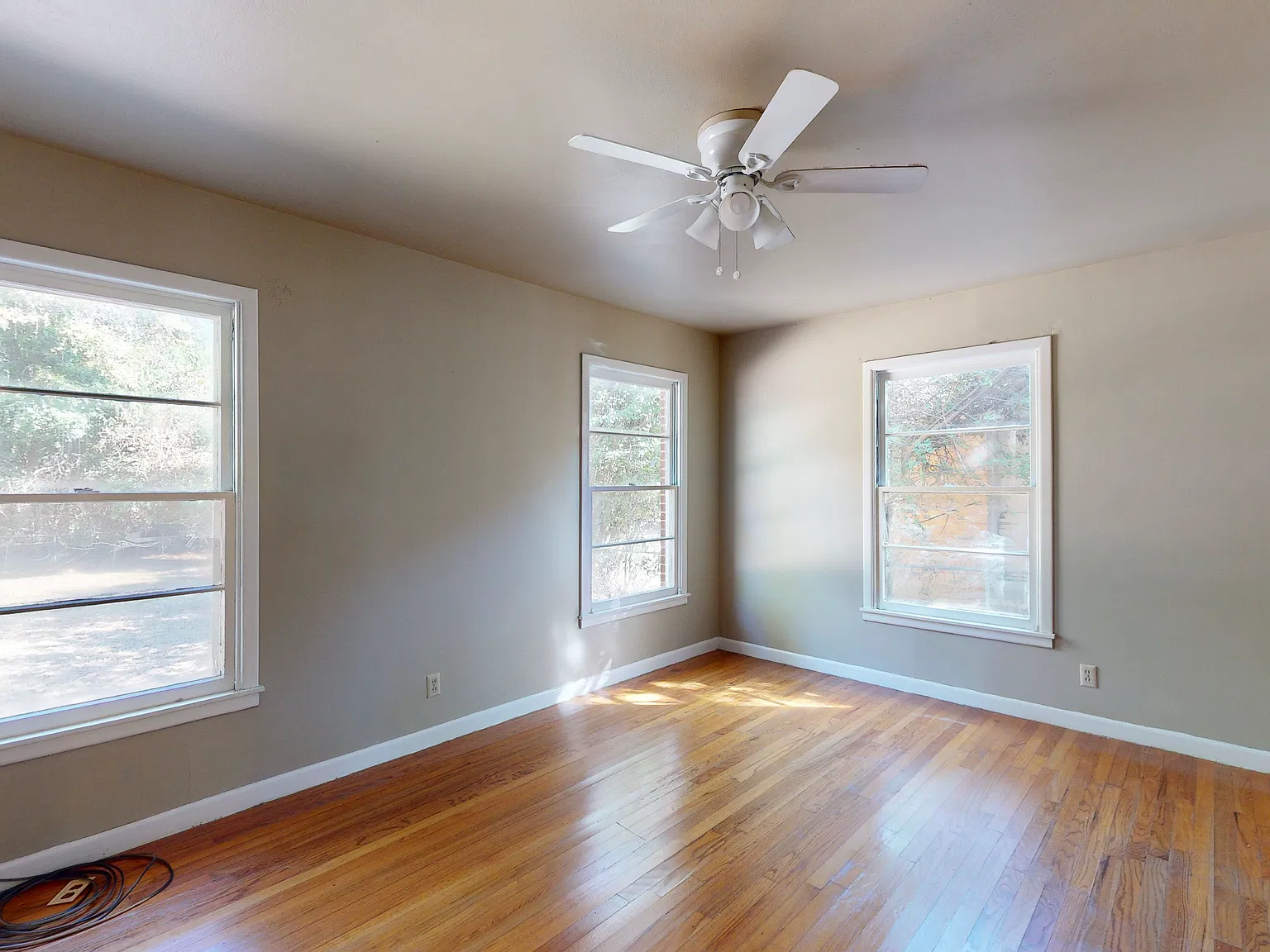 2 bed, 1405 sqft, $1,325 — Photo 3