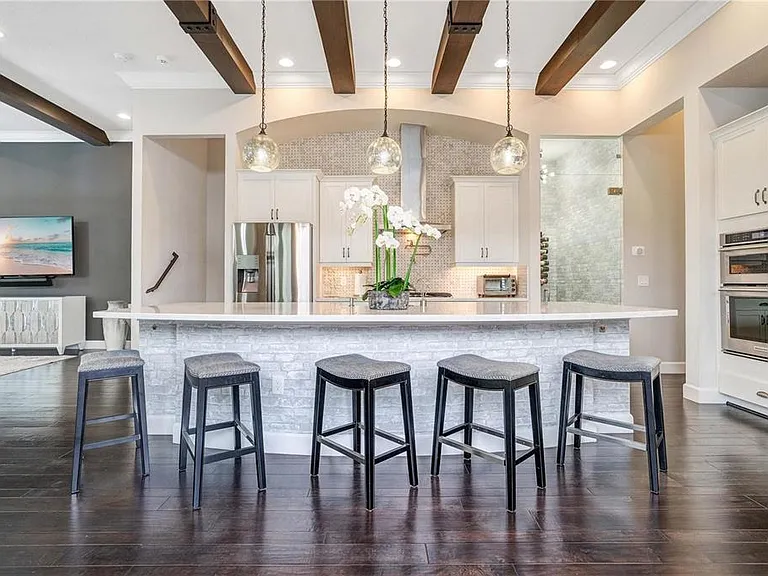 8449 Via Vittoria Way — Photo 6