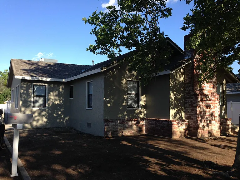 307 C St — Photo 7