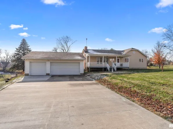 1215 2nd Ave N, Clinton, IA 52732