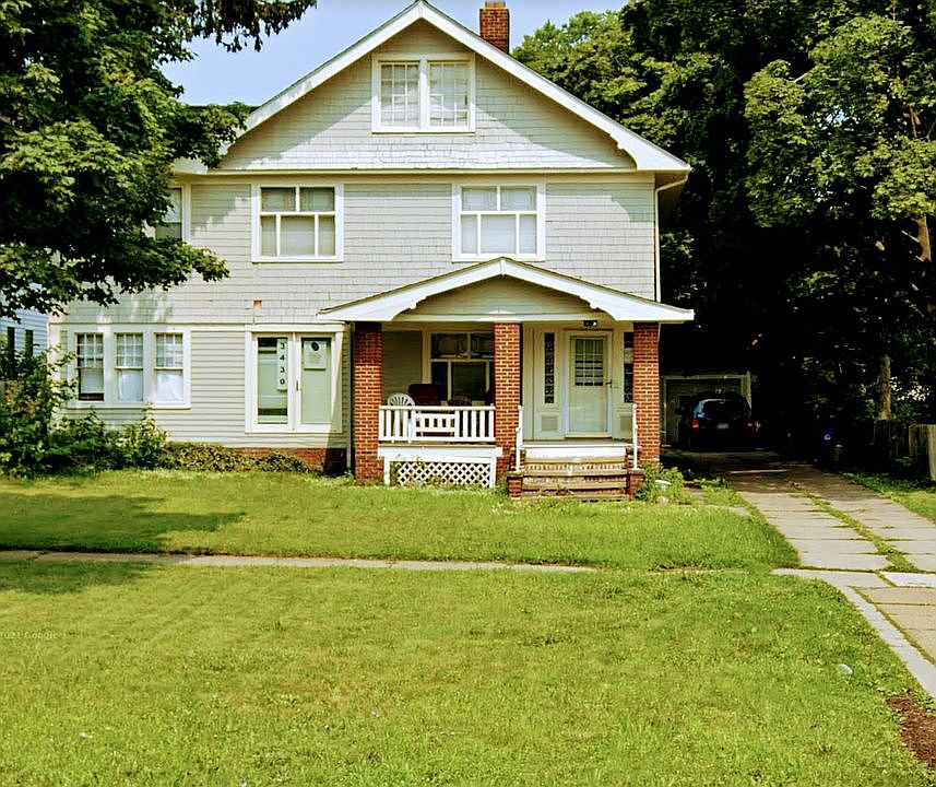 1st image of 3430 West Blvd