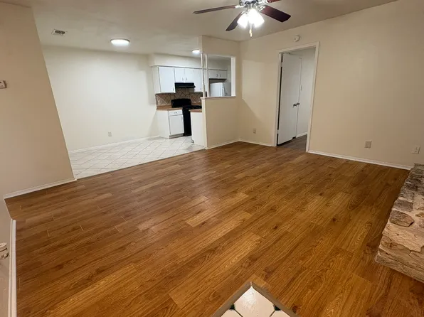 607 Country Aire Dr #B, Round Rock, TX 78664