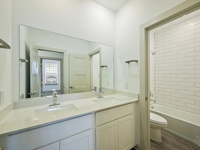 543 Eiseley Dr — Photo 22