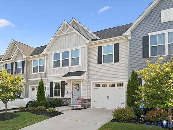 2nd image of 7242 Peyton Randolph Ln