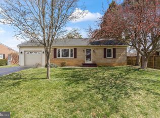 10909 Donelson Dr, Williamsport, MD 21795