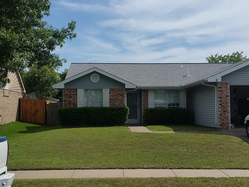 1st image of 317 Creekwood Ln