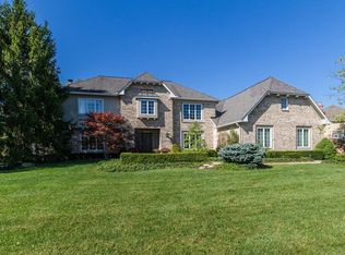5397 Woodfield Dr N, Carmel, IN 46033