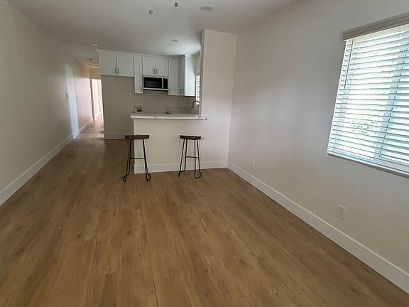 4th image of 1501 Rollins Dr #1501