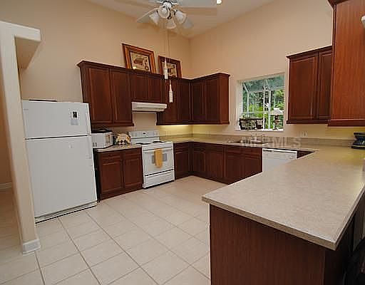 5th image of 34202 Parkview Ave