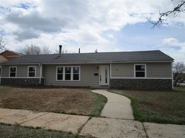 441 Sage St, Evanston, WY 82930