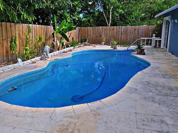 7601 Kimberly Blvd, North Lauderdale, FL 33068