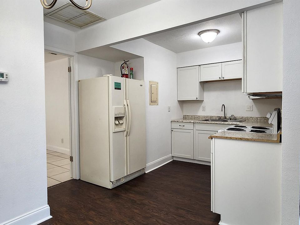 Lake Wales Condominium LLC 501 8 501 E Seminole Ave Lake Wales FL