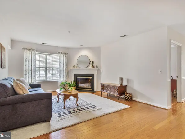 12105 Tullamore Ct Unit 101, Lutherville Timonium, MD 21093