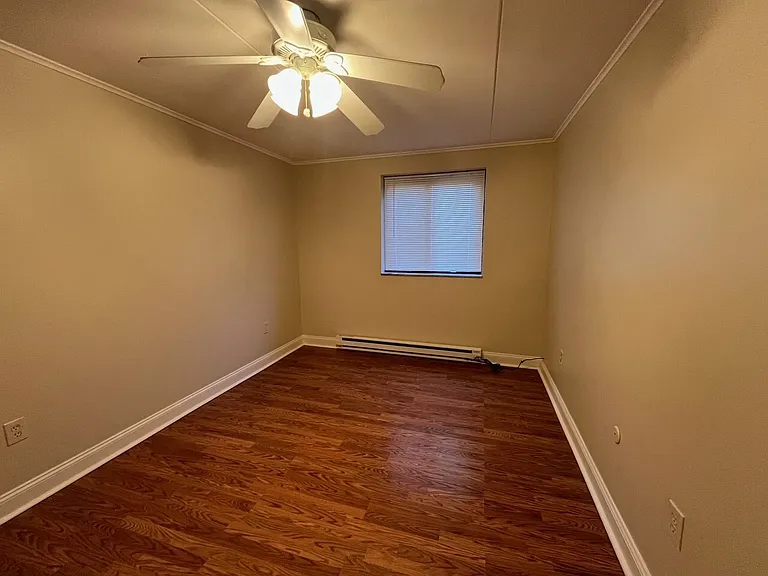 Robinson 205 — Photo 6