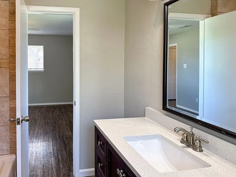 52083 Finley Rd — Photo 13