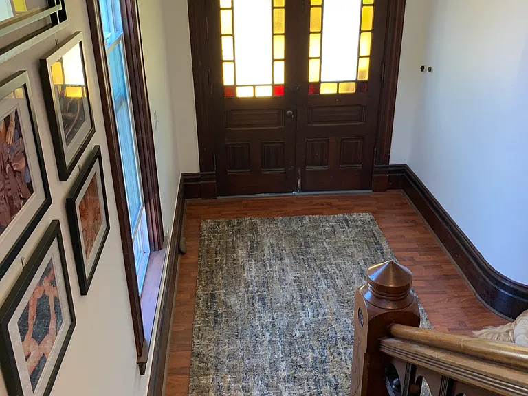 104 8th St #3 — Photo 32