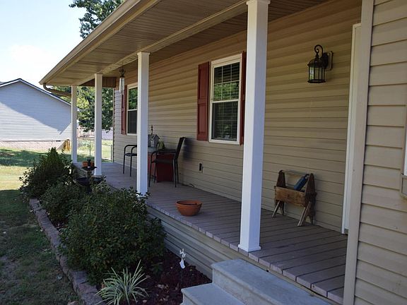 4th image of 3014 Pleasant View Ave