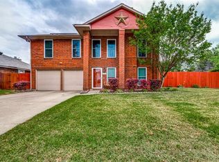 6600 Hightower Dr, Watauga, TX 76148