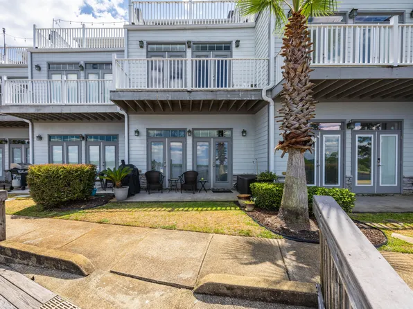 7272 Jacobs Trl, Navarre, FL 32566