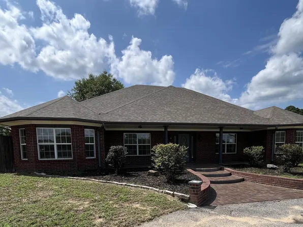 3801 State Highway 31 E, Athens, TX 75752