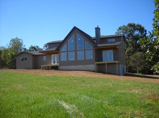 10 Freezeland View Ln, Linden, VA 22642