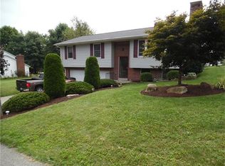 211 6th Ave, Latrobe, PA 15650