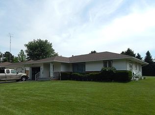 605 N 3rd St, Plainview, NE 68769