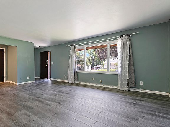 4th image of 2219 24th St