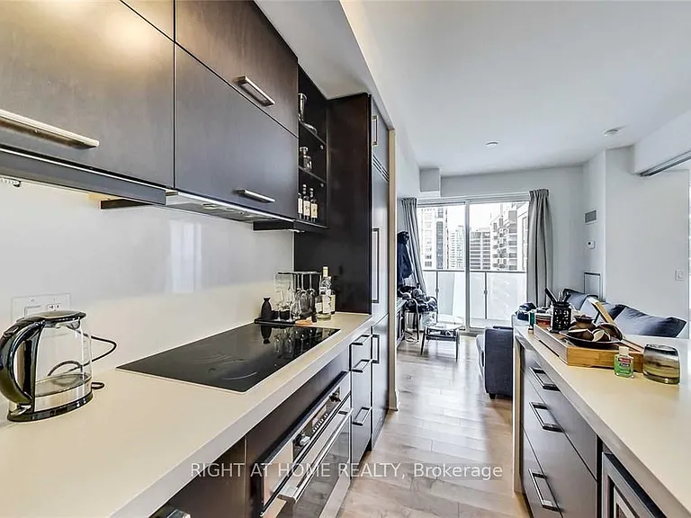 65 Saint Mary St #1608 — Photo 4