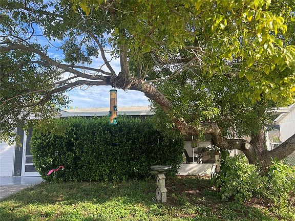 5th image of 6211 MORAY AVENUE