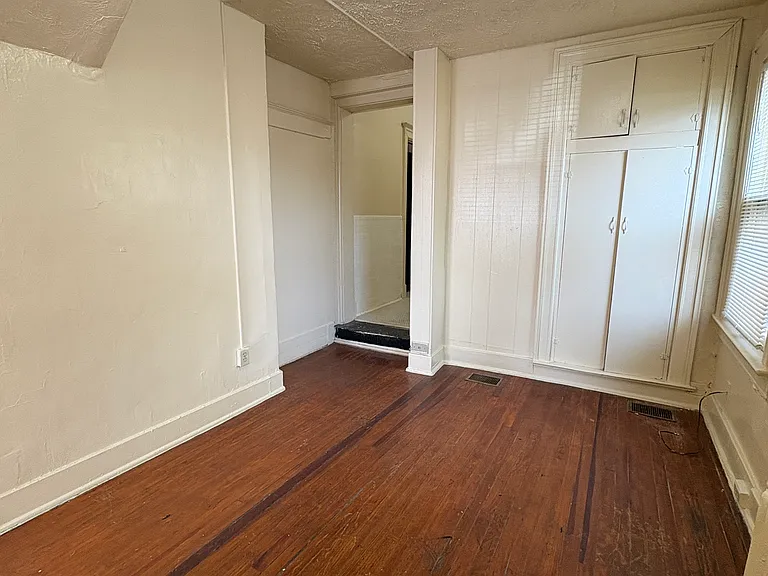 1229 S 4th St #3 — Photo 8