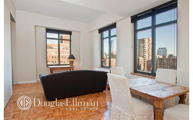 Rented by Douglas Elliman | media 33