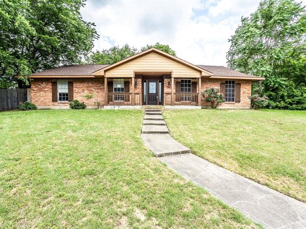 3 Bedroom Homes for Sale in Dallas TX | Zillow