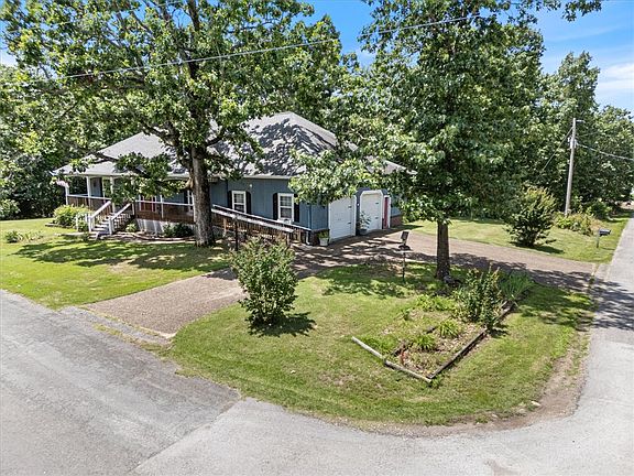 2nd image of 14 Salen Ln