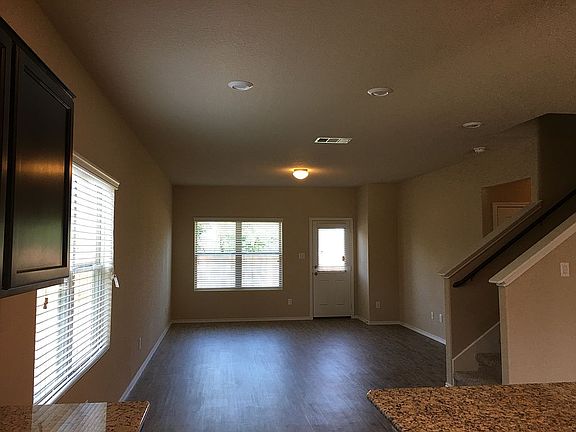 5th image of 138 Meadow Path