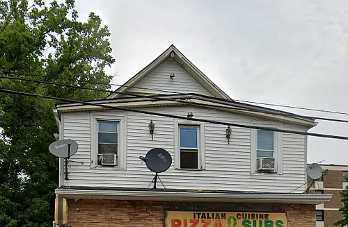 113 Throckmorton St #1 Photo 1