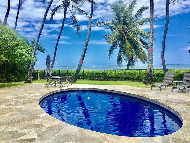 Kalanikai Pool