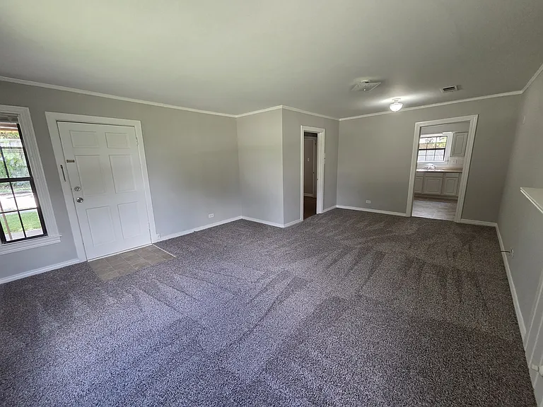 1309 Shady Ln — Photo 5