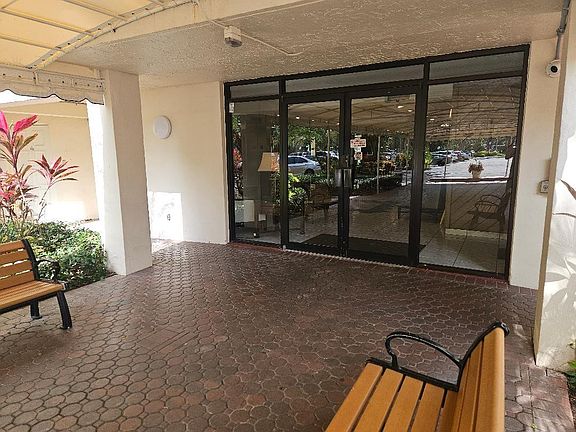 4th image of 3051 N Course Drive #107