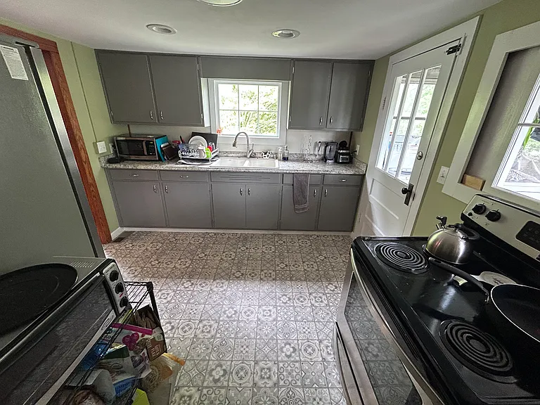 22 Redbud Ln — Photo 6
