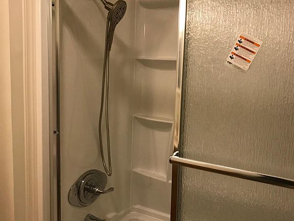 4th image of 1244 Quincy Dr Unit 6