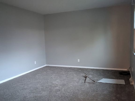 3rd image of 8525 Lighthorse Dr