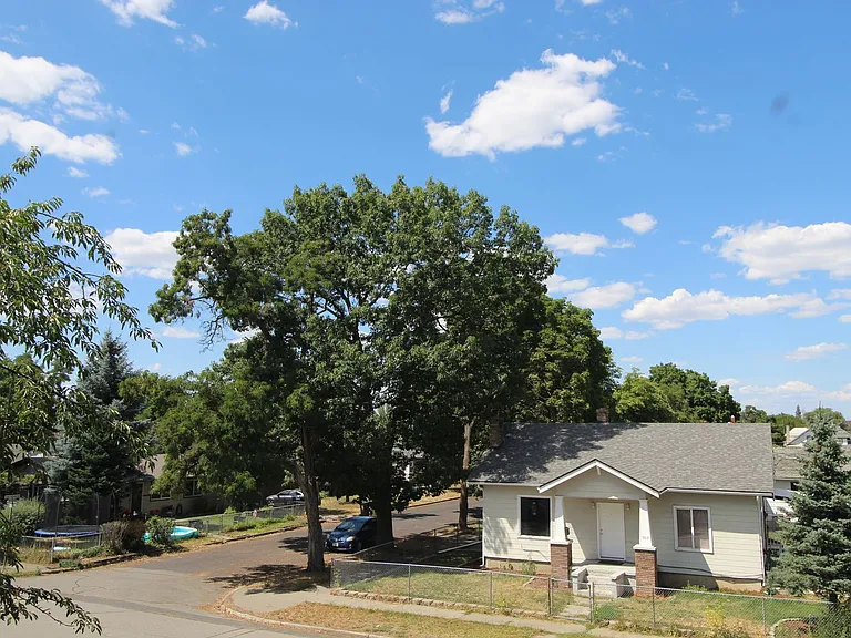 1306 E Montgomery Ave — Photo 44